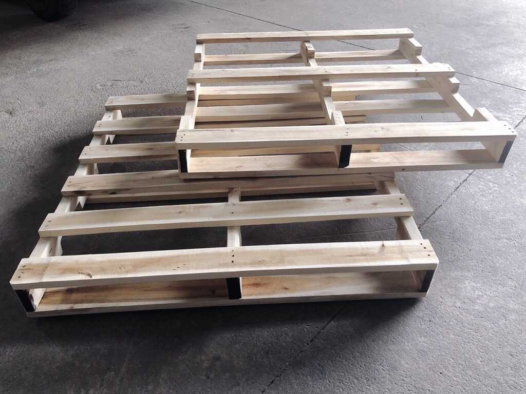 PALLET GỖ 04